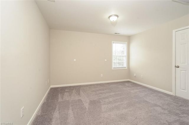 1884 Denise Lane, Winston-salem, NC 27127