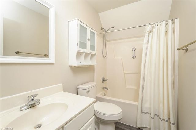 1884 Denise Lane, Winston-salem, NC 27127