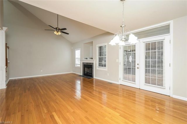 1884 Denise Lane, Winston-salem, NC 27127
