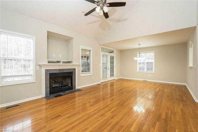 1884 Denise Lane, Winston-salem, NC 27127