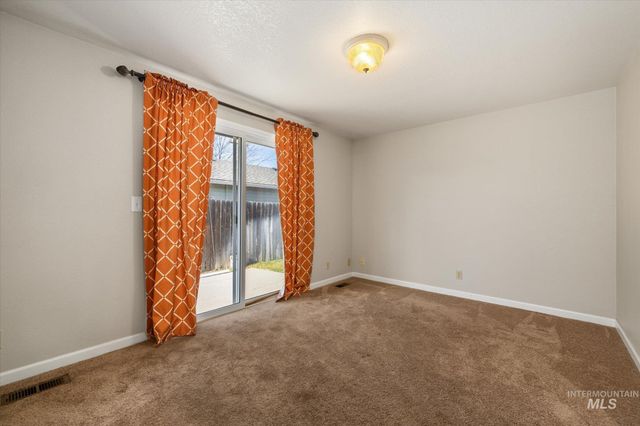 10605 W Goldenrod Ave, Boise, ID 83713