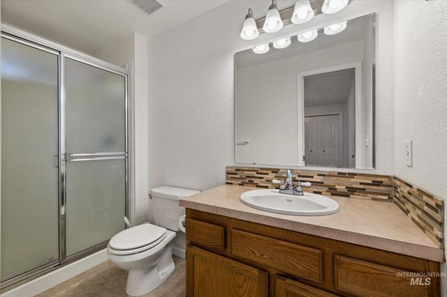 10605 W Goldenrod Ave, Boise, ID 83713