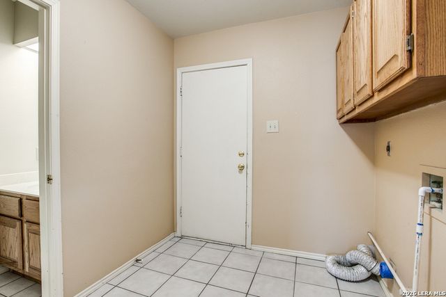 8510 odyssey, Universal City, TX 78148