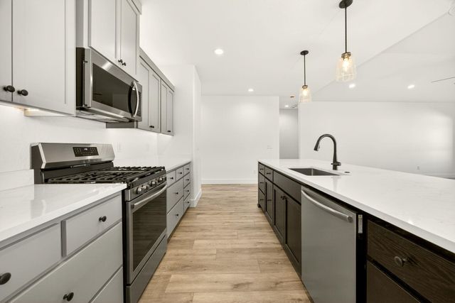 3723 Ford Drive, Medford, OR 97504