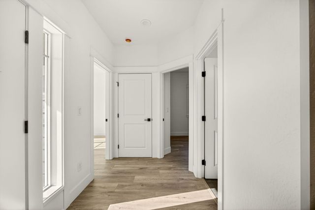 3723 Ford Drive, Medford, OR 97504