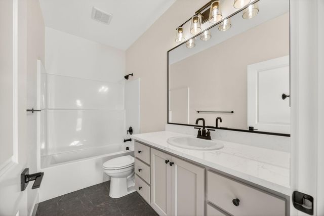 3723 Ford Drive, Medford, OR 97504