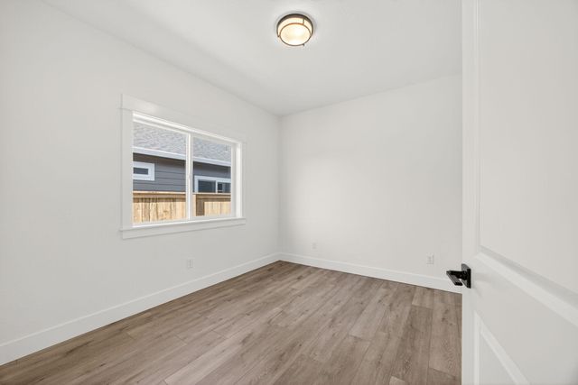 3723 Ford Drive, Medford, OR 97504