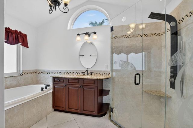 10194 Canoe Brook Circle, Boca Raton, FL 33498