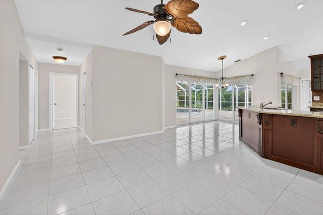 10194 Canoe Brook Circle, Boca Raton, FL 33498