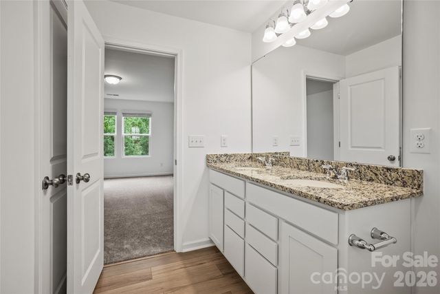 14125 Braidenwood Lane, Charlotte, NC 28278