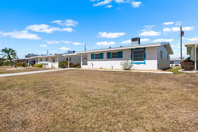 1517 CHEVY CHASE DRIVE, Sun City Center, FL 33573