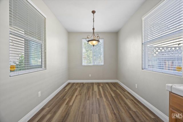 11621 Morgan Hill Drive, Bakersfield, CA 93312