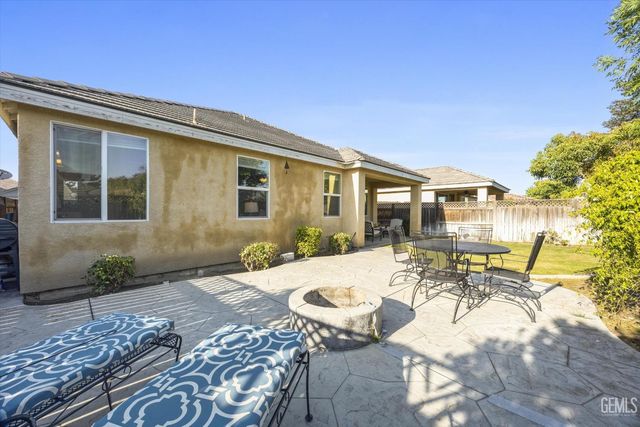 11621 Morgan Hill Drive, Bakersfield, CA 93312