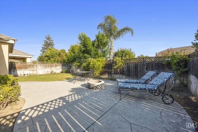 11621 Morgan Hill Drive, Bakersfield, CA 93312