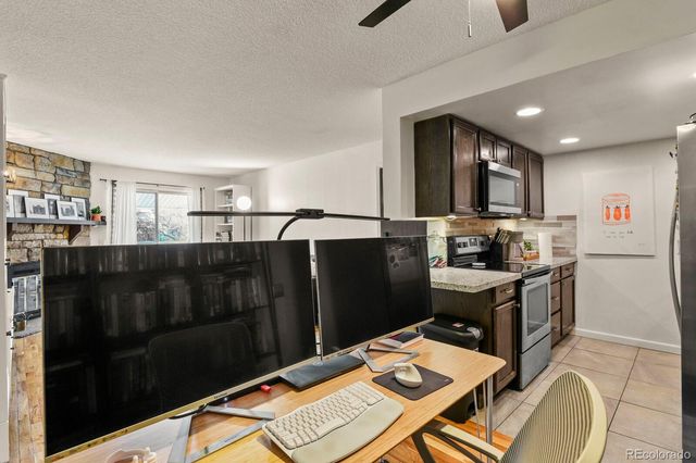 8555 Fairmount Drive G208, Denver, CO 80247