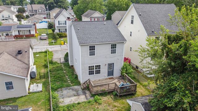 3708 6TH AVE, Edgewater, MD 21037