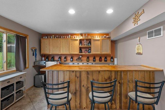 9711 Woodcrest Court, Monticello, MN 55362
