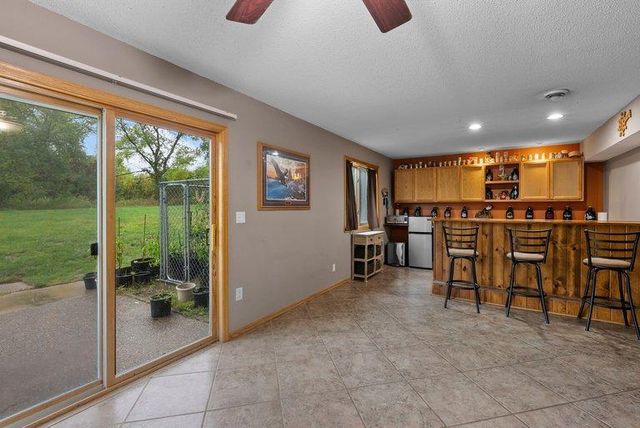 9711 Woodcrest Court, Monticello, MN 55362