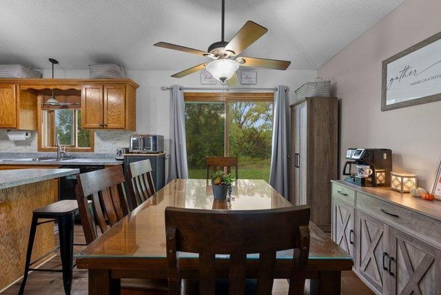 9711 Woodcrest Court, Monticello, MN 55362