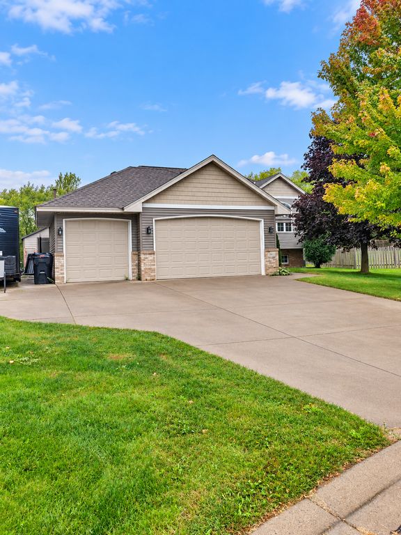 9711 Woodcrest Court, Monticello, MN 55362 — photo 2
