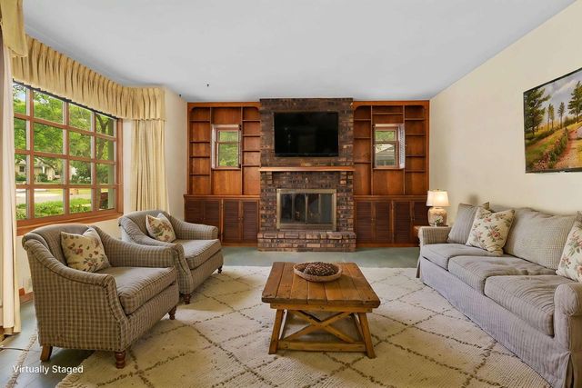 653 Orchard Drive, Madison, WI 53711