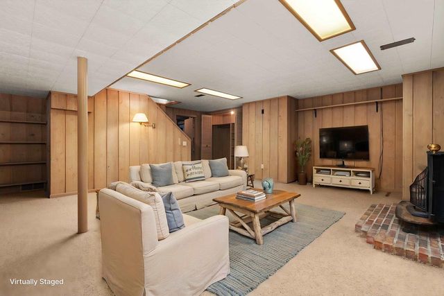 653 Orchard Drive, Madison, WI 53711