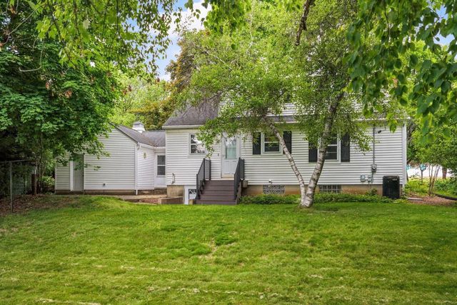 653 Orchard Drive, Madison, WI 53711