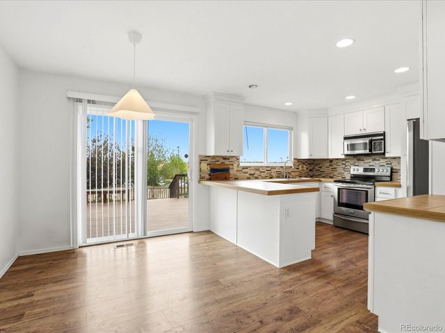617 Ridgeglen Way, Highlands Ranch, CO 80126