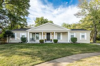 1036 Terracewood Circle, Ballwin, MO 63011