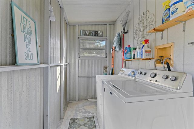 140 AVENIDA DE LA ISLA, Nokomis, FL 34275