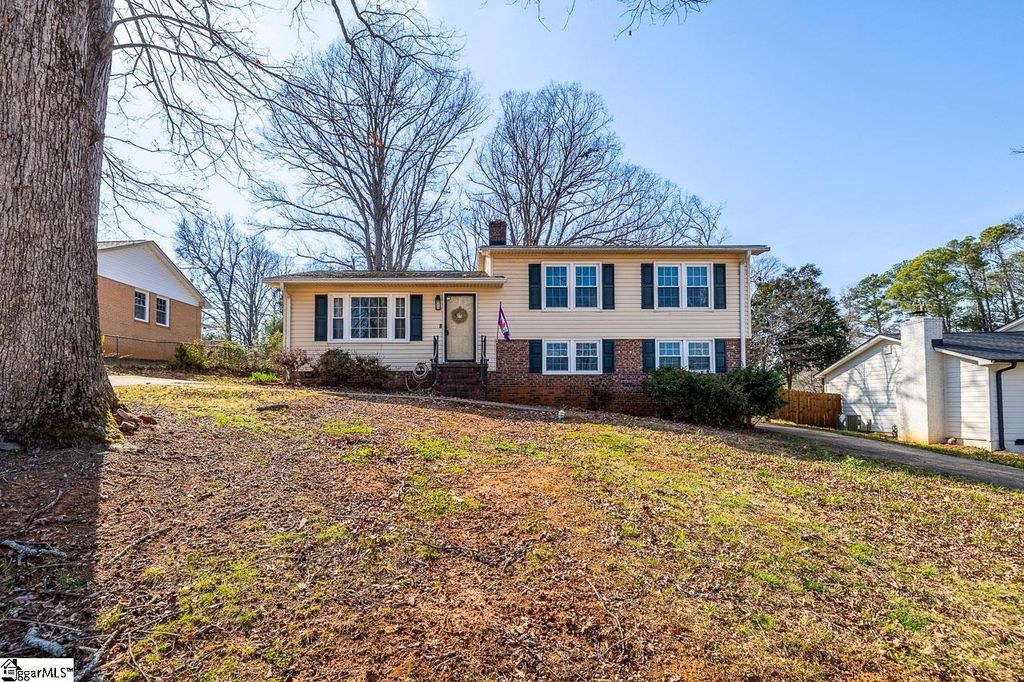 102 Kathryan Court, Greenville, SC 29605
