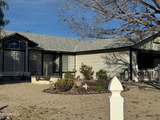 2071 Candice Avenue, Rosamond, CA 93560