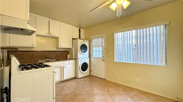 262 Garnet Way C, Upland, CA 91786