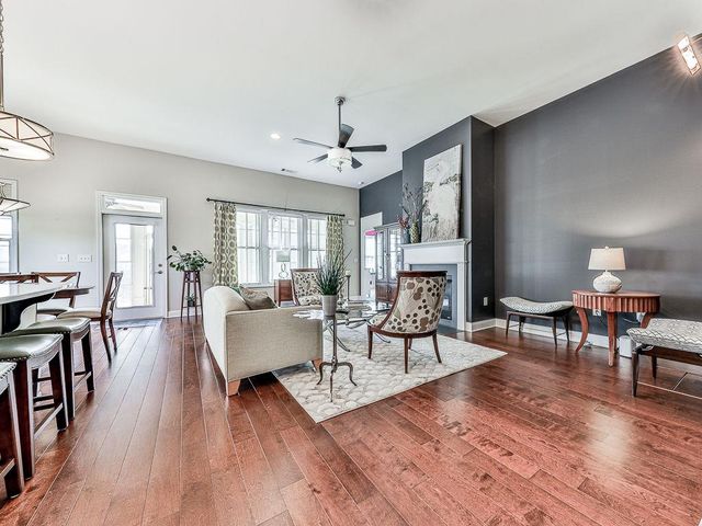 206 Woodridge Terrace, Canton, GA 30114