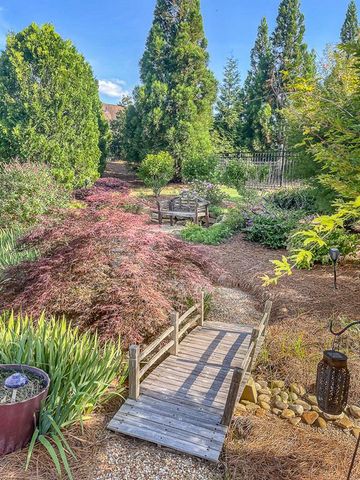 206 Woodridge Terrace, Canton, GA 30114