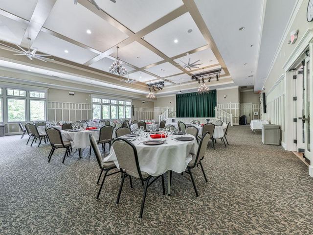 206 Woodridge Terrace, Canton, GA 30114