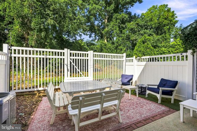140 PENDRAGON WAY, Mantua, NJ 08051