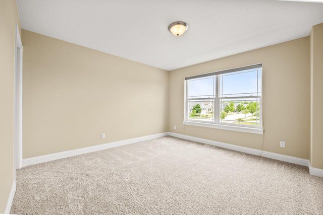 1480 Prairie Creek BOULEVARD, Oconomowoc, WI 53066