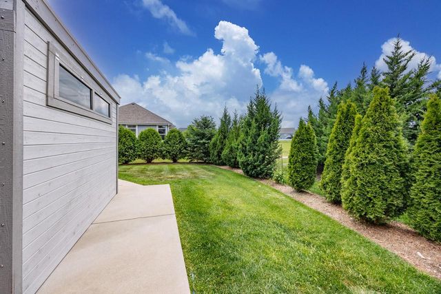 1480 Prairie Creek BOULEVARD, Oconomowoc, WI 53066