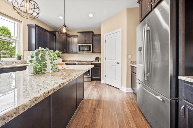 1480 Prairie Creek BOULEVARD, Oconomowoc, WI 53066