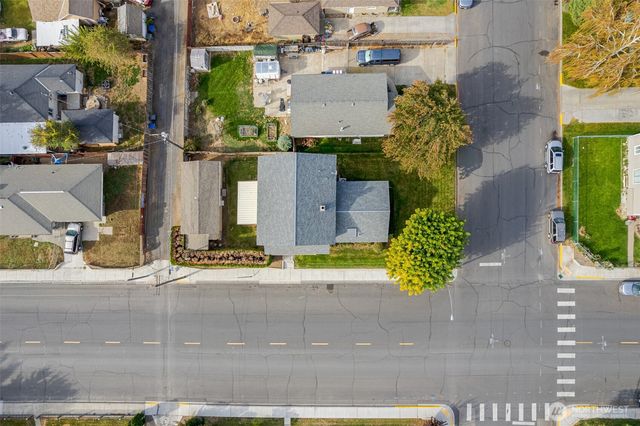 905 4th Ave SE, Quincy, WA 98848