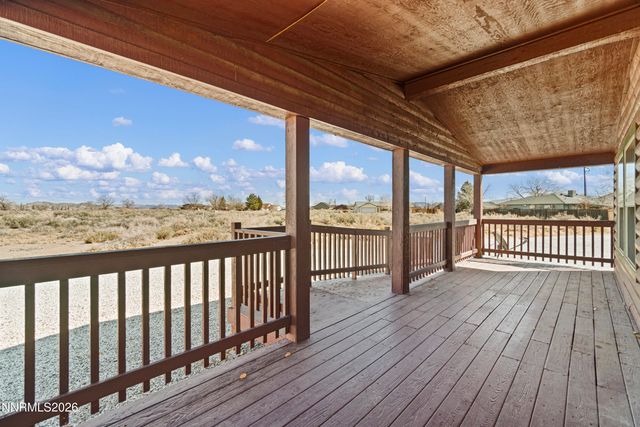 6 Pauma Court, Yerington, NV 89447