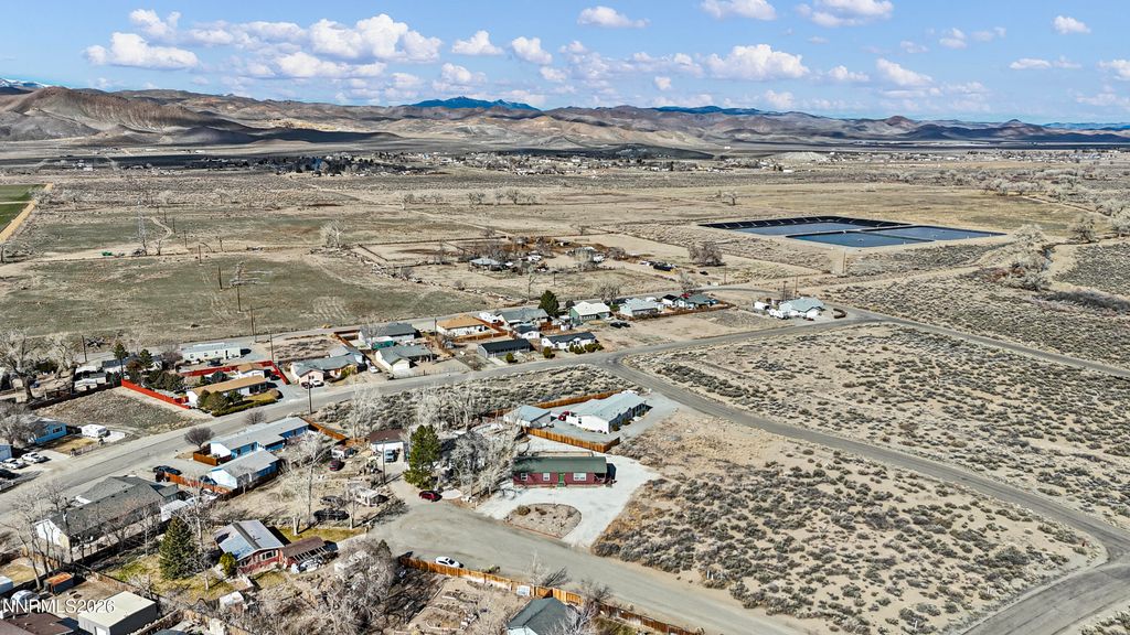 Image 29 of property listing at 6 Pauma Court, Yerington, NV 89447