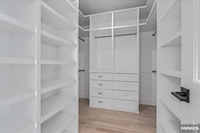 424 Lake Shore Drive, West Milford, NJ 07421