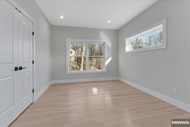 424 Lake Shore Drive, West Milford, NJ 07421