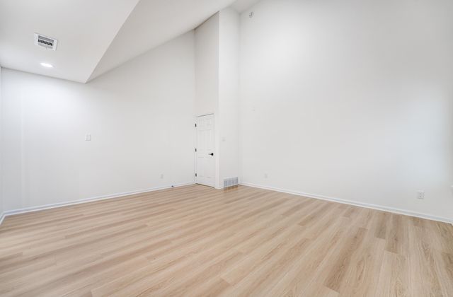 2029 LITTLEMORE DR, Memphis, TN 38016