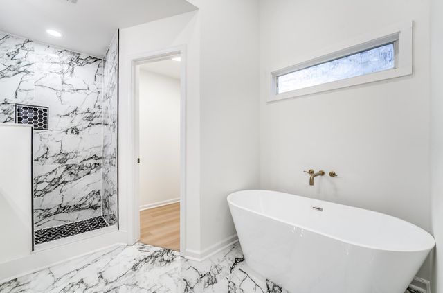 2029 LITTLEMORE DR, Memphis, TN 38016