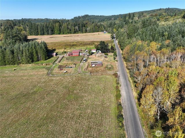 205 Stub Road, Onalaska, WA 98570