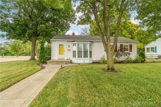 1302 Croydon Road, Troy, OH 45373