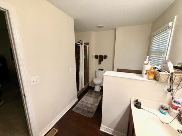 8840 Meadow Grass Lane, Lewis Center, OH 43035